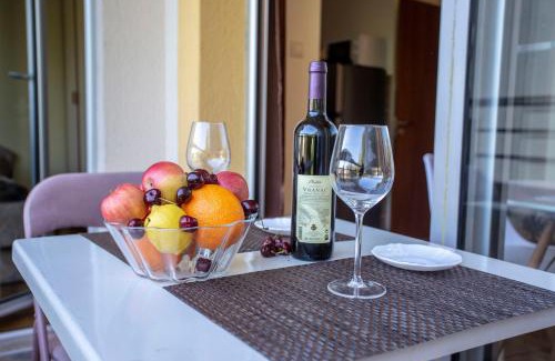 Becici Apartment | Apartment Elegans