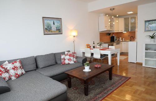 Zagreb Apartment | Apartment Elena 2 Zagreb City with garage
