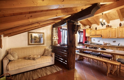 Gerdaz Apartment | Apartment 'Elois' with Mountain View, Shared Terrace and Wi-Fi