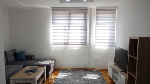Sumece Apartment | Apartment Emina