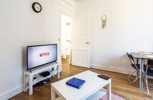 Nord - Gare Apartment | Apartment-Ensuite-Courtyard view