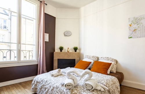 Nord - Gare Apartment | Apartment-Ensuite-Courtyard view