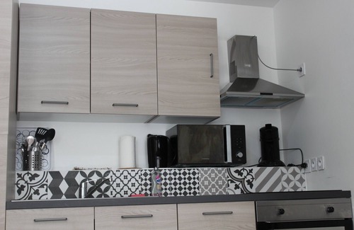 Belsunce Apartment | Apartment Ephemere Colbert