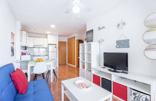 Canet de Berenguer Apartment | Apartment 'Playa Canet' with Sea View, Private Terrace and Air Conditioning