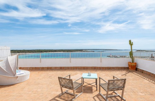Colonia Sant Jordi Apartment | Apartment 'Beachfront Penthouse' with Sea View, Wi-Fi and Air Conditioning