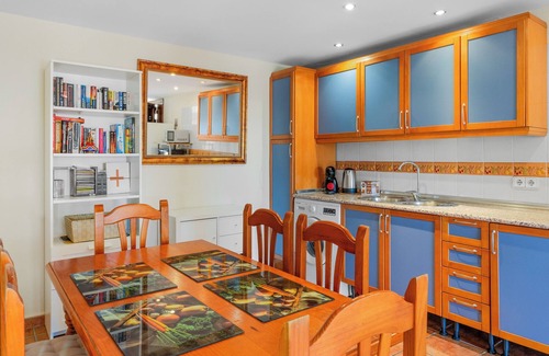 El Faro Apartment | Apartment 'Con Encanto' with Sea View, Wi-Fi and Air Conditioning