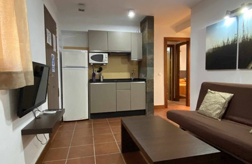 El Palmar House | Apartment for 4 people with private garden and barbecue near the beach
