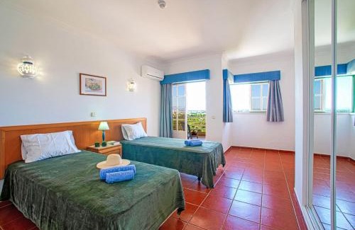 Portimao Apartment | Apartment Estrela do Vau Apart- 3 bedroom-3 by Interhome