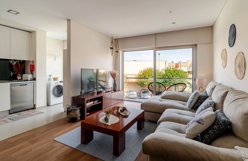 Apulia Apartment | Apartment 'Estrelinha Do Mar' with Shared Pool, Wi-Fi and Air Conditioning