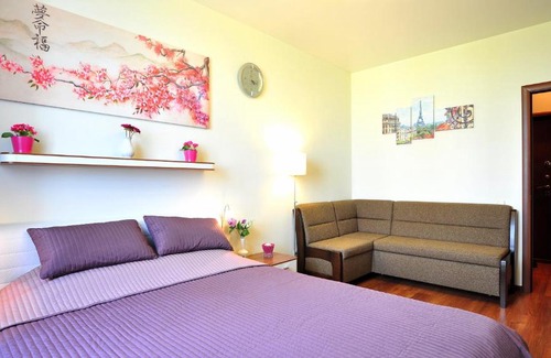 Kalininsky Apartment | Apartment Evia