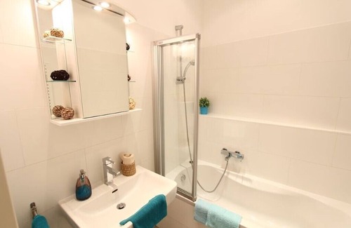 Rudolfsheim-Funfhaus Apartment | Apartment für 7 Personen, 2 Schlafzimmer, Küche, Inkl. Reinigungsgebühr 35