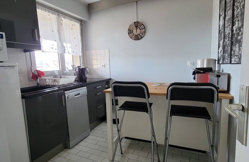 Deauville City Centre Apartment | Apartment F2 45 m2, private covered parking in the city center of DEAUVILLE