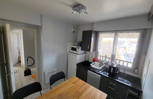 Deauville City Centre Apartment | Apartment F2 45 m2, private covered parking in the city center of DEAUVILLE