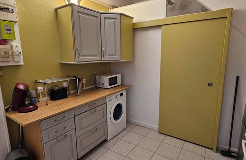 Orleans Apartment | Apartment F2 Orléans 42m², parking, sleeps 4