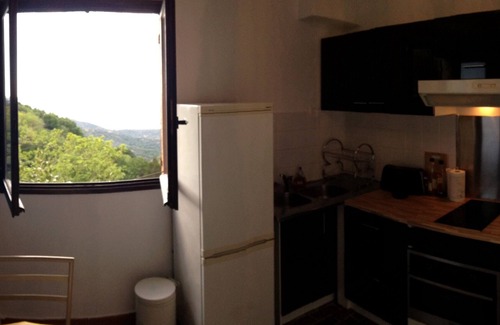 Speloncato Apartment | Apartment F2n°6*(classified 1*) 42m² in a typical Corsican village