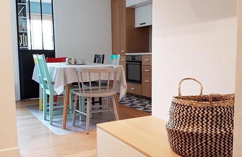 Quartier Saint-Ambroise Apartment | Apartment Family Lenoir CityCosy