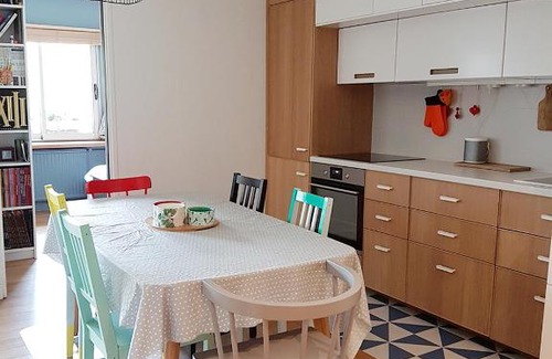 Quartier Saint-Ambroise Apartment | Apartment Family Lenoir CityCosy