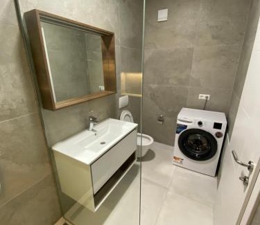 Komoran Apartment | Apartment Fauna in center, Gjilan