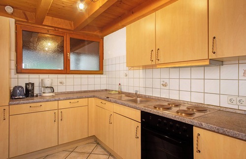 Waggershausen Apartment | Apartment 'Ferienwohnung 25' with Private Terrace and Private Garden