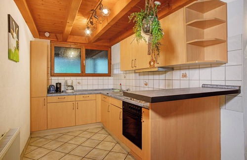 Waggershausen Apartment | Apartment 'Ferienwohnung 25' with Private Terrace and Private Garden