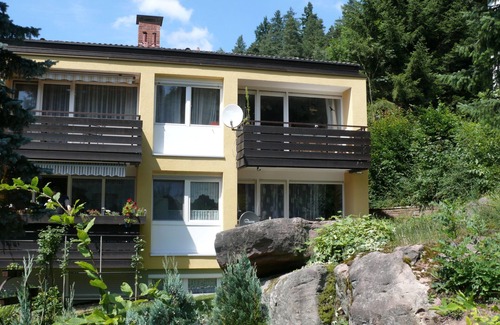 Bad Liebenzell Apartment | Apartment "Ferienwohnung Dittmar am Kaffeehof" with Balcony & Wi-Fi