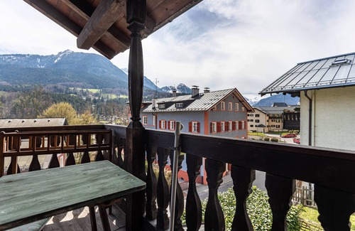 Anzenbach Apartment | Apartment 'Ferienappartement 1 - Lockstein' with Mountain View, Private Garden and Wi-Fi