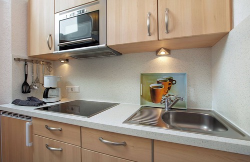 Bad Bellingen Apartment | Apartment 'Ferienwohnung 5' with Balcony and Wi-Fi