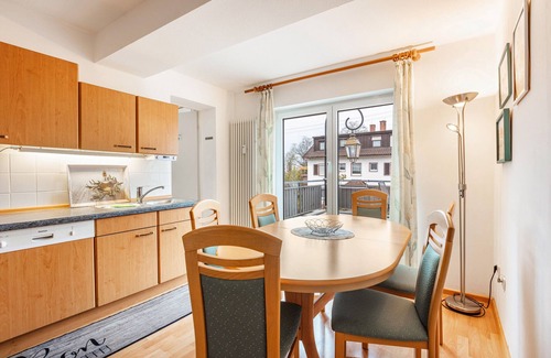 Bad Bellingen Apartment | Apartment 'Ferienwohnung 7b' with Private Terrace and Wi-Fi