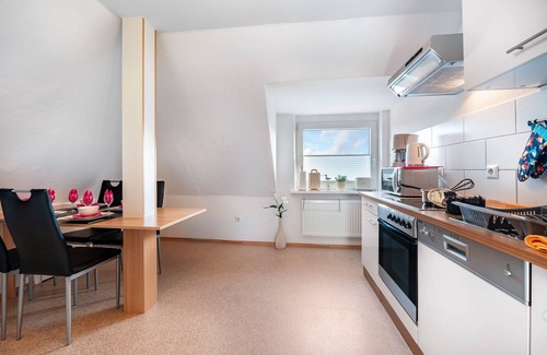 Innenhafen Apartment | Apartment 'Ferienwohnung Schacht' with Private Terrace and Wi-Fi