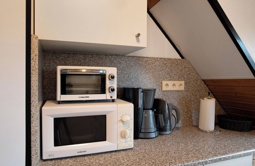 Muritz Apartment | Apartment 'Ferienwohnung Jost' with Private Terrace, Balcony and Wi-Fi
