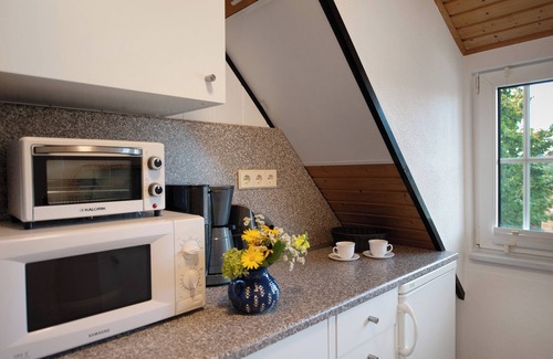 Muritz Apartment | Apartment 'Ferienwohnung Jost' with Private Terrace, Balcony and Wi-Fi