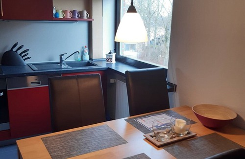 Eckernfoerde Apartment | Apartment 'Ferienwohnung Oelstorf' with Balcony and Wi-Fi