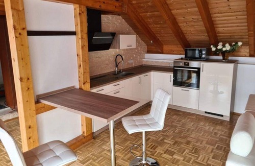 Sand Apartment | Apartment 'Ferienwohnung Frank 50 Qm' with Balcony and Wi-Fi