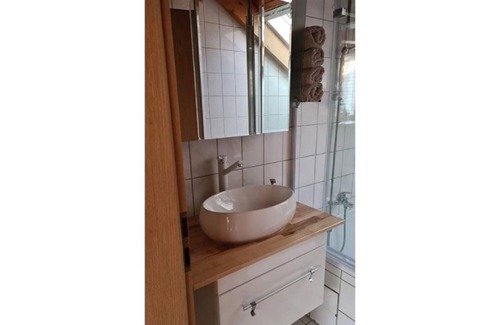 Sand Apartment | Apartment 'Ferienwohnung Frank 50 Qm' with Balcony and Wi-Fi