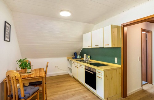 Eusserthal Apartment | Apartment 'Ferienwohnung Zur Frischen Quelle' with Wi-Fi