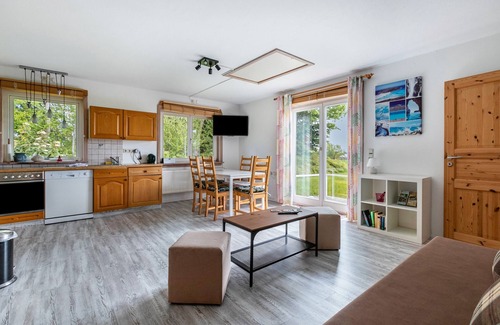 Saustrup Apartment | Apartment 'Ferienwohnung Erika' with Private Terrace, Private Garden and Wi-Fi