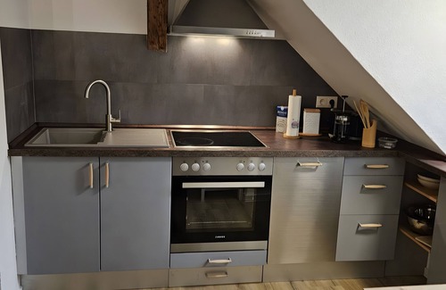 Erfurt Apartment | Apartment 'Ferienwohnung Am Dom 2' with Wi-Fi