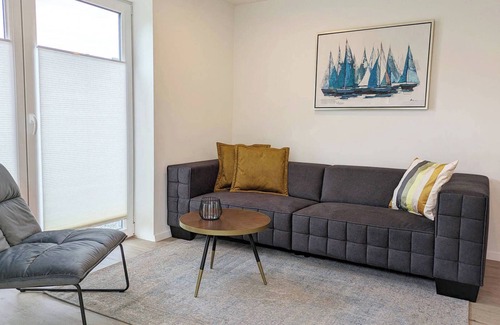Garding Apartment | Apartment 'Ferienwohnung Emilia' with Private Terrace and Wi-Fi