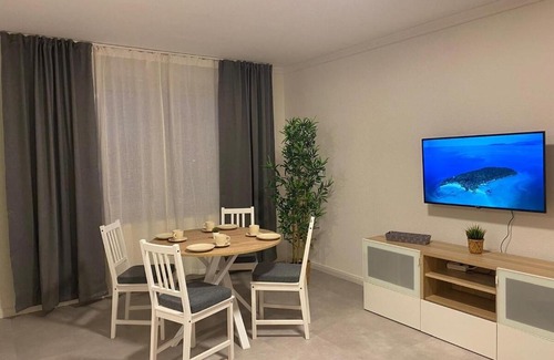 Leuna Apartment | Apartment Ferienwohnung Leuna 2-room Apartement Second Home Gästezimmer