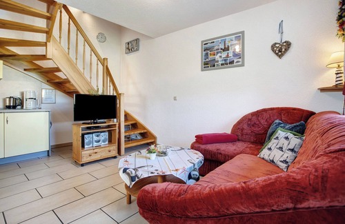 Wieck auf dem Darss Apartment | Apartment 'Fewo 14 - Halbinsel Darss - Ostsee' with Private Terrace, Shared Garden and Wi-Fi