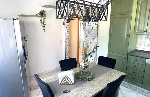 Waggershausen Apartment | Apartment 'Fewo Lago Di Costanza 2' with Private Garden, Balcony and Wi-Fi
