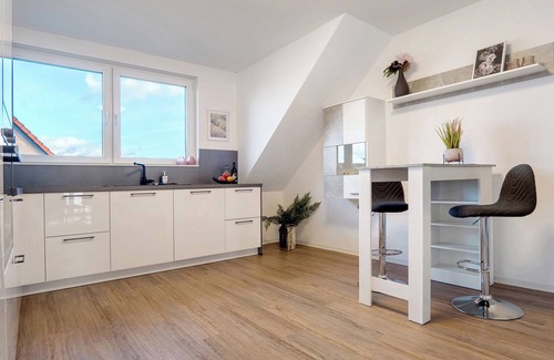 Osnabrueck Apartment | Apartment 'Fewo Nahner Loft' with Balcony