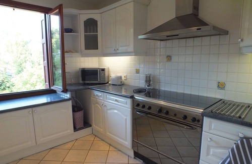 Sahorre Apartment | Apartment for 2-10 with gardens and pool. Prades/Perpignan, Pyrenees Orient
