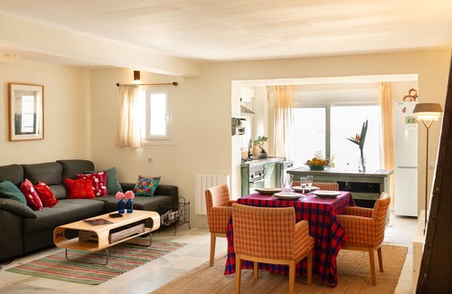 Bahia Dorada Apartment | Apartment for 3 people on the beach 75m2 +terrace and garden.