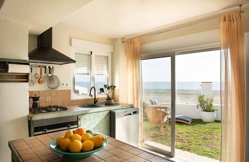 Bahia Dorada Apartment | Apartment for 3 people on the beach 75m2 +terrace and garden.