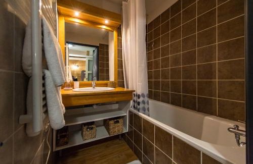 Albiez-le-Vieux Apartment | Apartment for 4 - 6 people in Albiez-Montrond