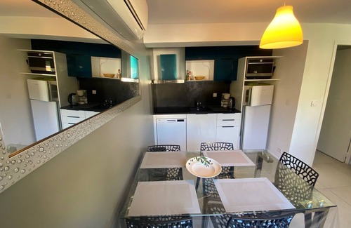 Cassis Apartment | Apartment for 4 people in sea-view villa with pool and spa.
