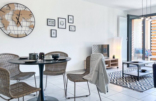 Aurillac Apartment | Apartment for 4 travelers in the heart of Aurillac