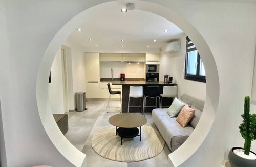 Frejus Apartment | Apartment for 4 with garden - near park