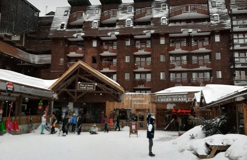 Jeux Apartment | Apartment for rent ALPE D'HUEZ Résidence L'OURS BLANC Centre Station